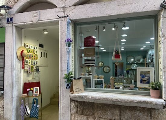 croatia/porec/shop/reveurs-concept-store