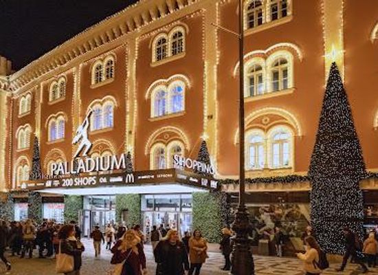 czechia/prague/shop/palladium