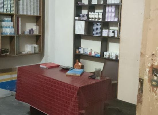 pakistan/kaghan-valley/shop/majid-medical-store-balakot