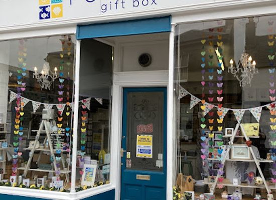 united-kingdom/banffshire/shop/the-portsoy-gift-box