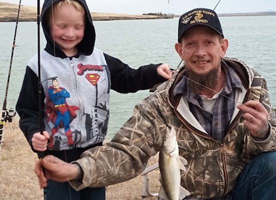 south-dakota/belle-fourche-reservoir/shop/wheel-in-bait-shop