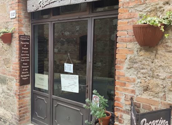 italy/val-d-orcia/shop/fattoria-pianporcino
