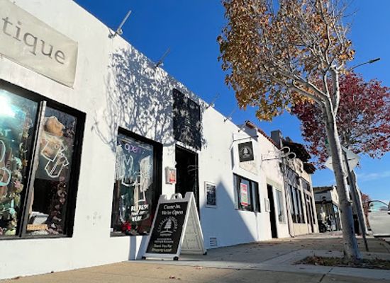 california/monterey/shop/cypress-boutique-monterey