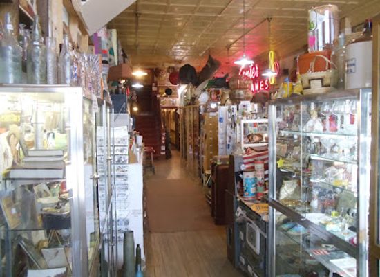 montana/billings/south-side/shop/oxford-hotel-antiques