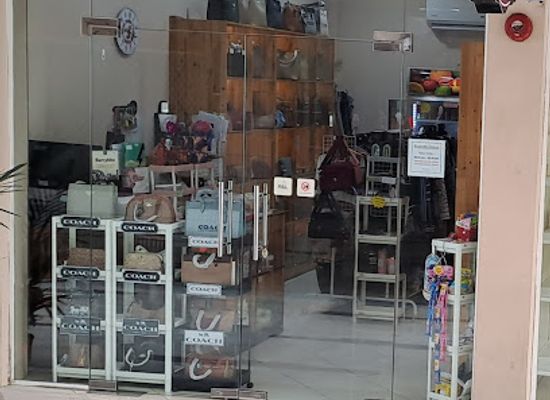 brunei/seria/shop/danial-cubestore