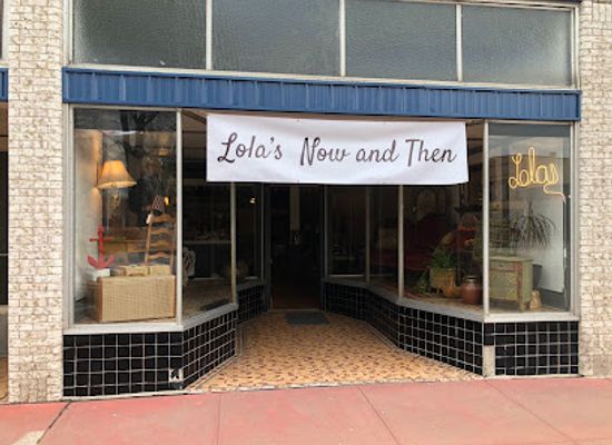 kansas/marais-des-cygnes/shop/lola-s-now-and-then