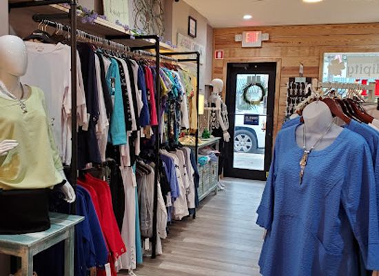 south-carolina/myrtle-beach/north-myrtle-beach/shop/brazenly-envied-boutique