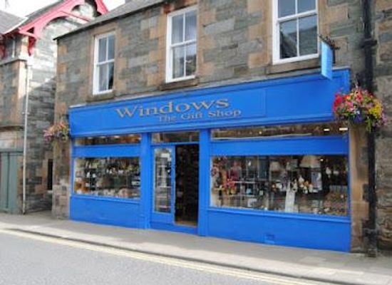 united-kingdom/aberfeldy/shop/windows-the-gift-shop