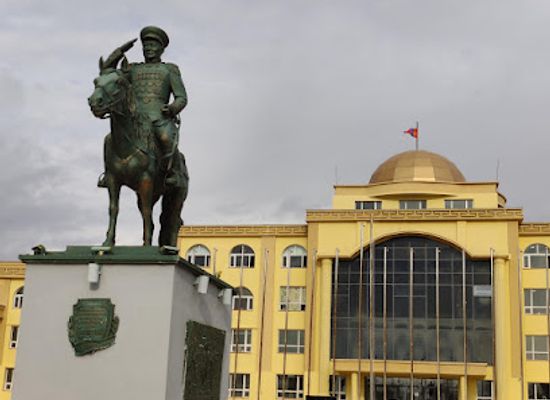 mongolia/dornod-steppe/shop/city-center