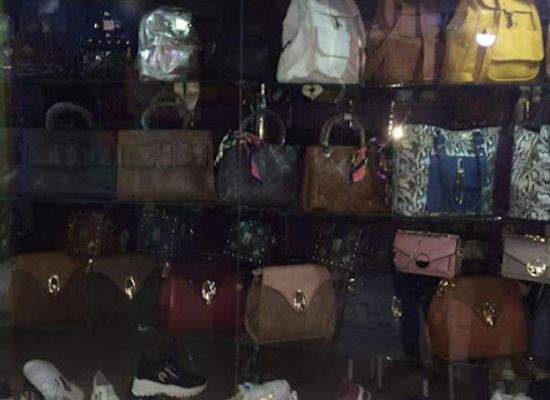 egypt/aswan/shop/shosy-store