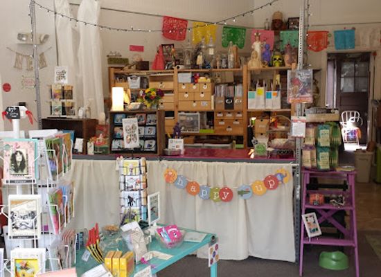 new-hampshire/lakes-region/shop/the-studio