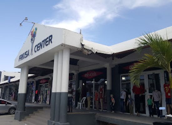 dominican-republic/punta-cana-bavaro/shop/friusa-center