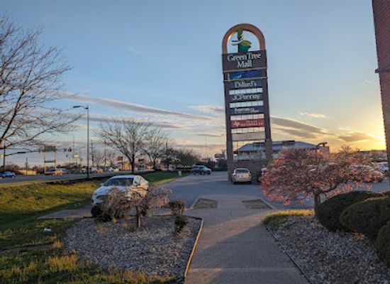 indiana/the-ohio-river-valley/shop/green-tree-mall