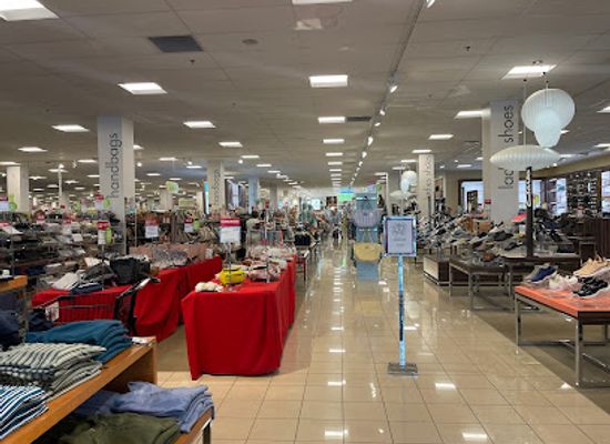 pennsylvania/presque-isle-state-park/shop/boscov-s