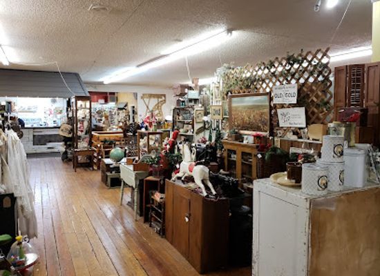 colorado/colorado-springs/shop/sweet-william-antique-mall
