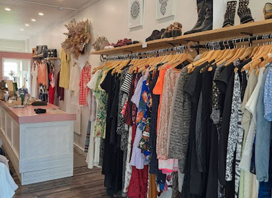 new-zealand/taranaki/shop/august-preloved-boutique