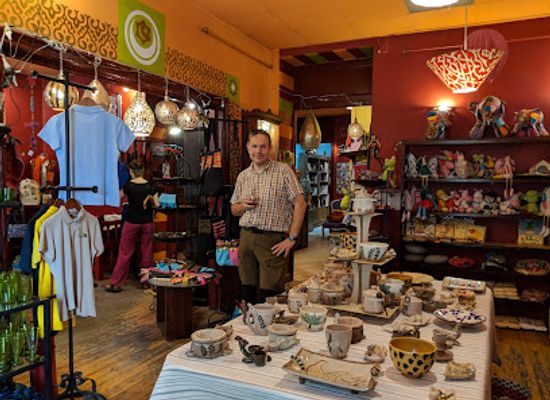 egypt/cairo/shop/oum-el-dounia-gallery