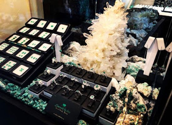 colombia/andean-region/shop/emerald-by-love