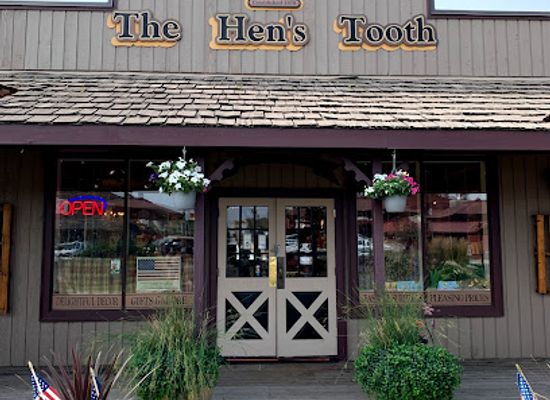 oregon/painted-hills/shop/the-hen-s-tooth