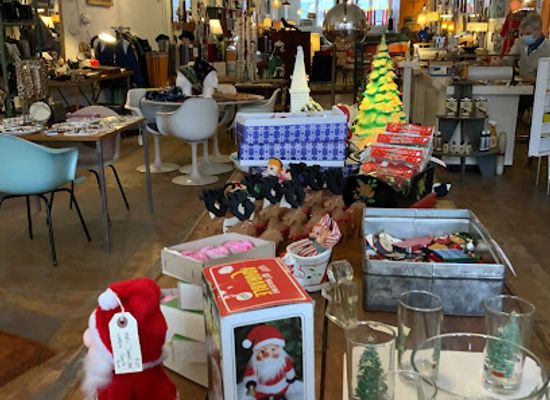 new-hampshire/white-mountains/shop/just-l-modern-antiques