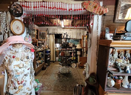 alabama/cahaba-river/shop/on-a-shoestring-trading-co