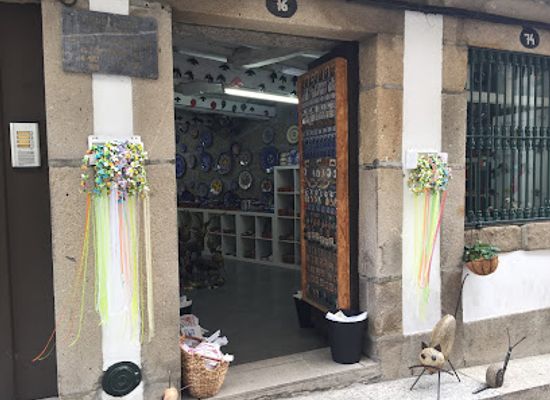 portugal/guimaraes/shop/pottery-shop