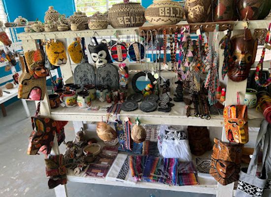 belize/maya-mountains/shop/maya-center-women-s-group-gift-shop