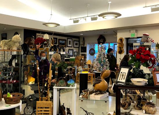 oregon/klamath-basin/shop/two-rivers-art-gallery-gift-shop