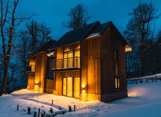 argentina/andean-northwest/shop/el-refugio-ski-summer-lodge