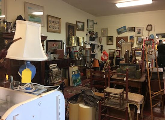 massachusetts/franklin-county/shop/antiques-at-deerfield