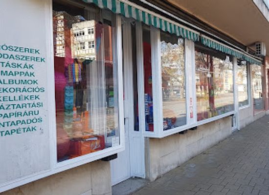 hungary/zalaegerszeg/shop/papir-iroszer