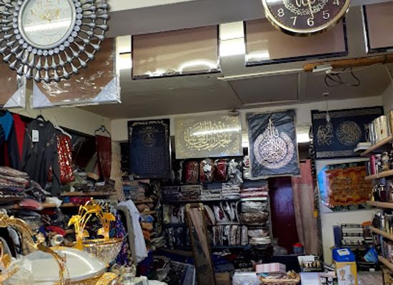 united-kingdom/belfast/queens-quarter/shop/noor-bazaar