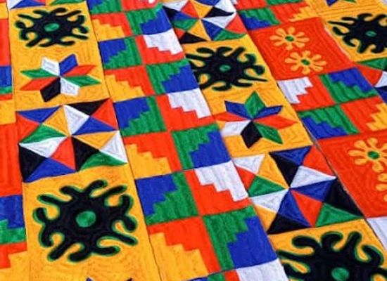 ghana/ashanti-confederacy/shop/god-first-kente-shop