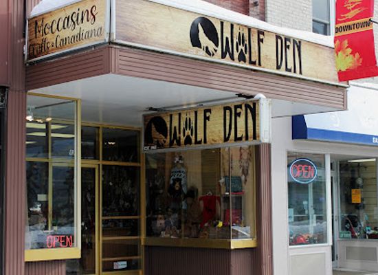 canada/okanagan/shop/wolf-den