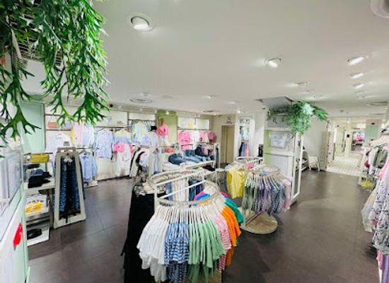 greece/heraklion/lions-square/shop/stradivarius