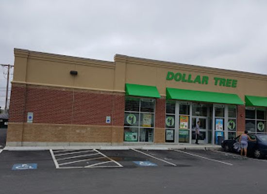 massachusetts/lowell/shop/dollar-tree