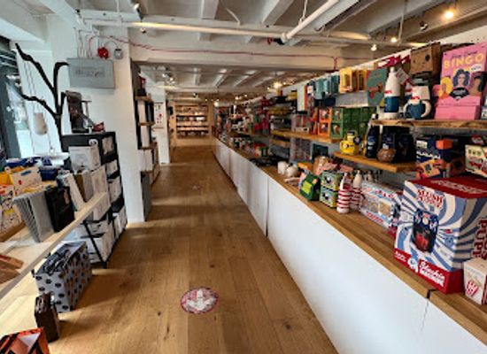 united-kingdom/london/south-bank/shop/brand-academy-independent-gift-shop