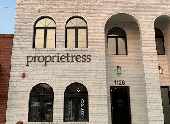 wyoming/cody/shop/proprietress