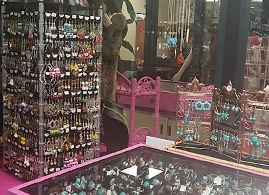 florida/sebring/shop/dixion-s-baubles-beeds-jewelry