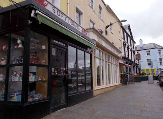united-kingdom/caernarfonshire/shop/siop-y-ddraig