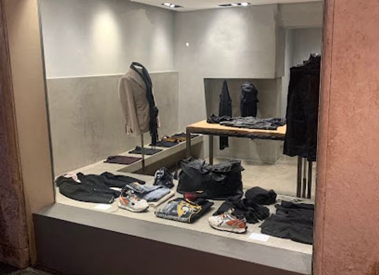 italy/modena/shop/boutique-volpimodena