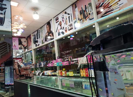 afghanistan/paropamisadae/shop/azizyar-store