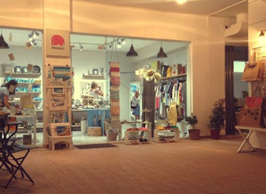 greece/chania/agia-marina/shop/elephant-store