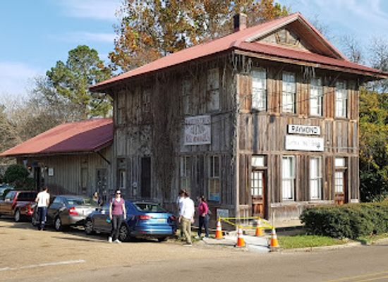 mississippi/the-river-region/shop/little-big-store