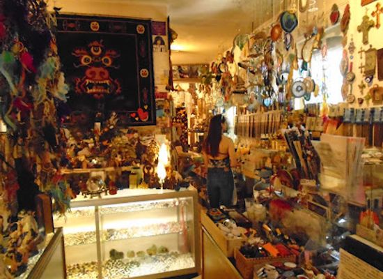 new-york/hunter-mountain/shop/modern-mythology