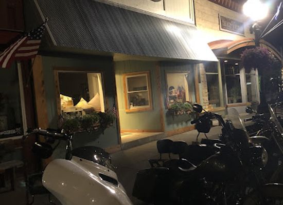 montana/southwestern-montana/shop/hometown-sisters-boutique