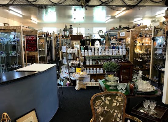 united-kingdom/cheshire/shop/cheshire-hampton-vintage-emporiums-lady-heyes-shops