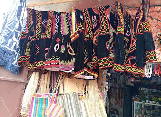 cameroon/south-west-region/shop/love-beads-wallpaper-market-buea