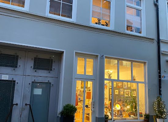germany/lubeck/st-gertrud/shop/indlu-design-store-handmade-in-south-africa