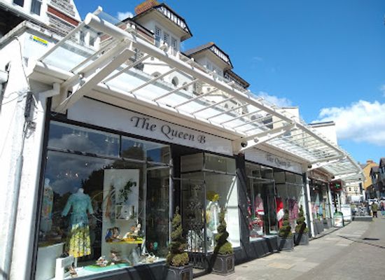 united-kingdom/south-glamorgan/shop/the-queen-b-boutique